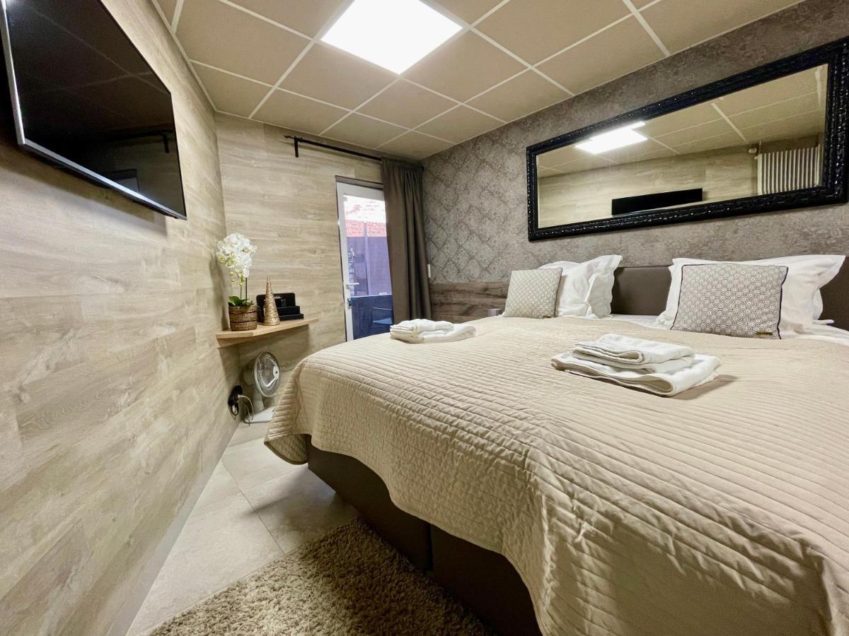Superior Double Room,1324131892:JPEG